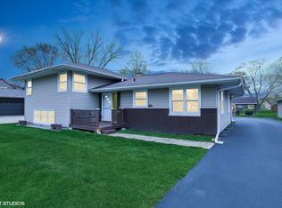 737 N Harvey St, Griffith, IN 46319