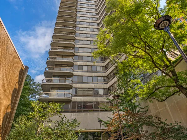 167 East 61st Street image 11 of 11