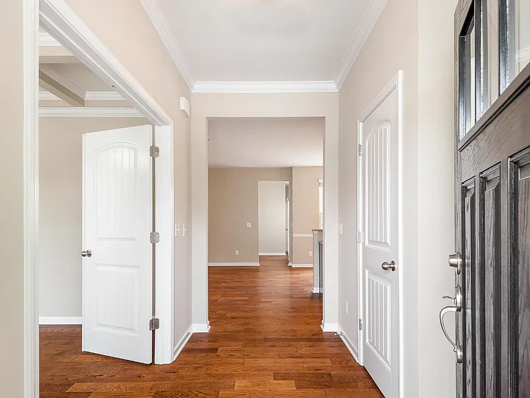738 Keystone Park Dr — Photo 14