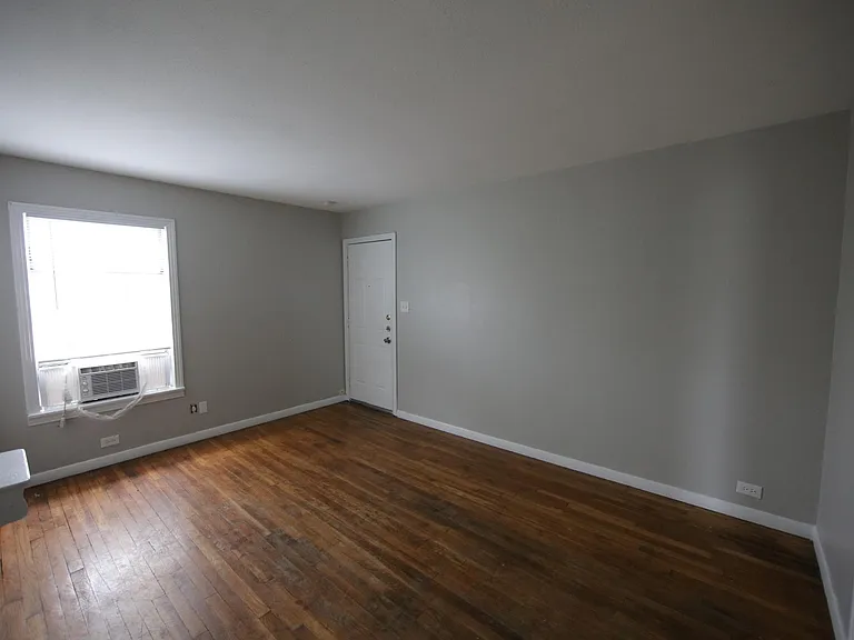 723 S Tancahua St #5 — Photo 10
