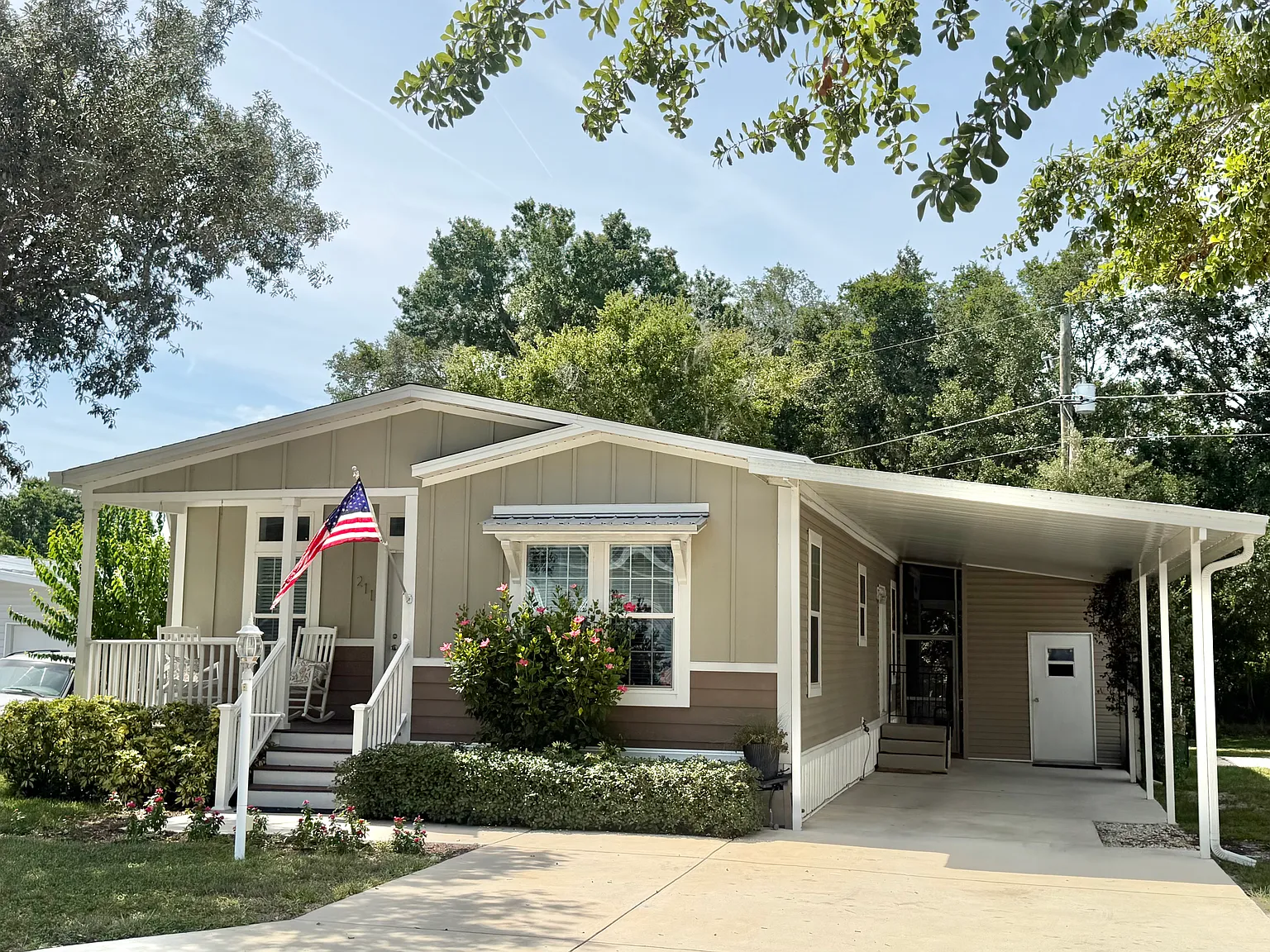 2 bed, 2.5 bath, 1456 sqft, $1,925 — Photo 4