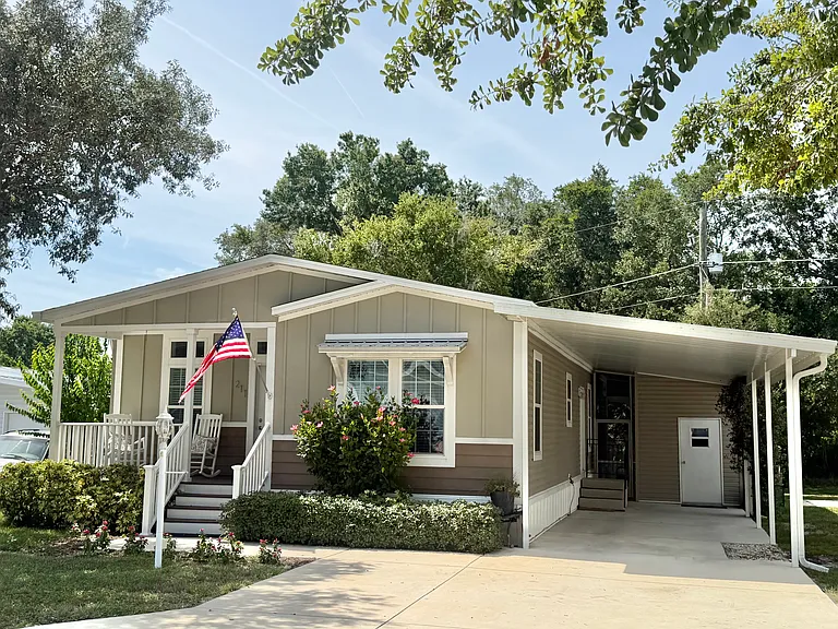 211 Hummingbird Ln — Photo 13