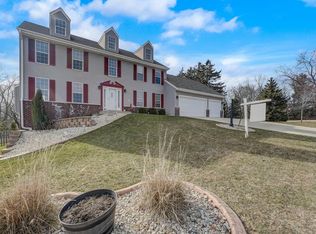 1401 Old Spruce Rd, Burlington, WI 53105
