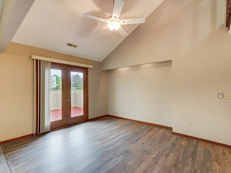 10610 Wood Flower Ct — Photo 15