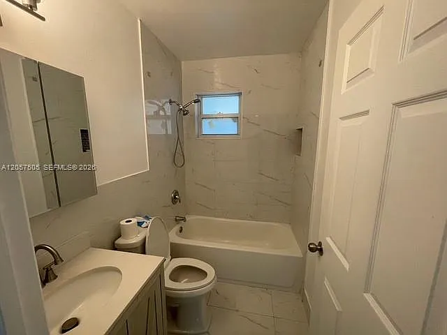 7800 N Miami Ave — Photo 20