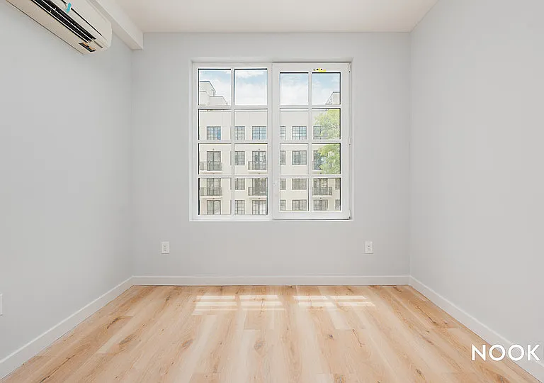 68 Gold St #4P — Photo 7