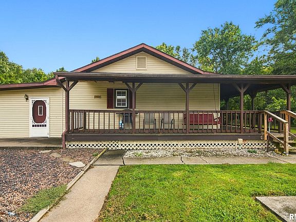 3rd image of 10872 Simpkins Ln