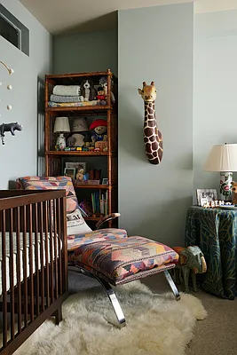 Rented by Compass | media 23