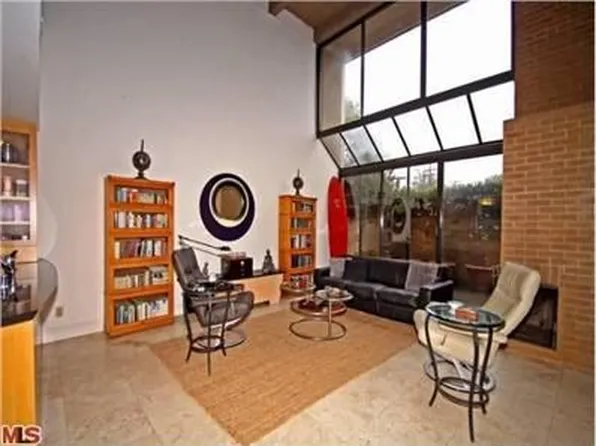 1813 Arizona Ave Unit 4, Santa Monica, CA 90404