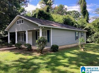 180 15th Ave SW, Graysville, AL 35073