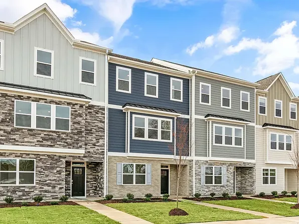 805 Lucky Clover Way #805, Fuquay Varina, NC 27526