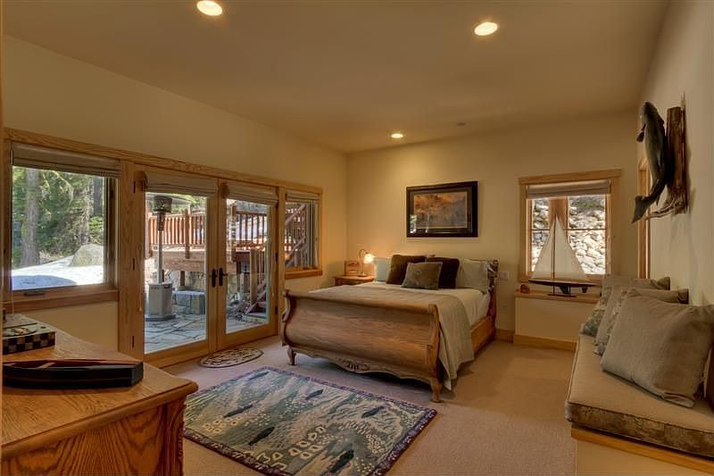Guest Bedroom Suite
