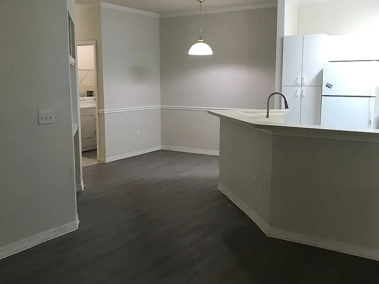 3605 Conroy Rd #513 — Photo 6