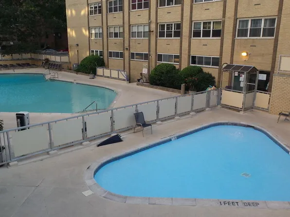 66-36 Yellowstone Boulevard image 17 of 19