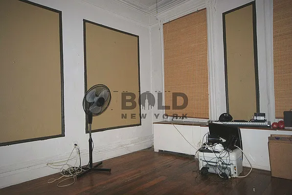 Rented by Bold New York | media 10