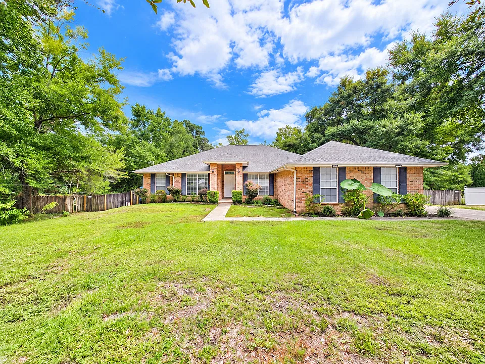 4049 Willis Way