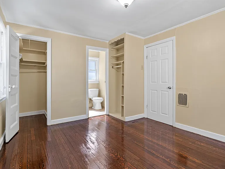 90 W 43rd St #3 — Photo 8