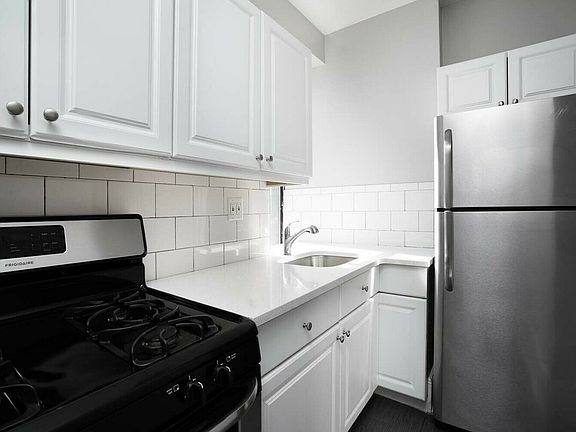 5th image of 1761 Amsterdam Ave
