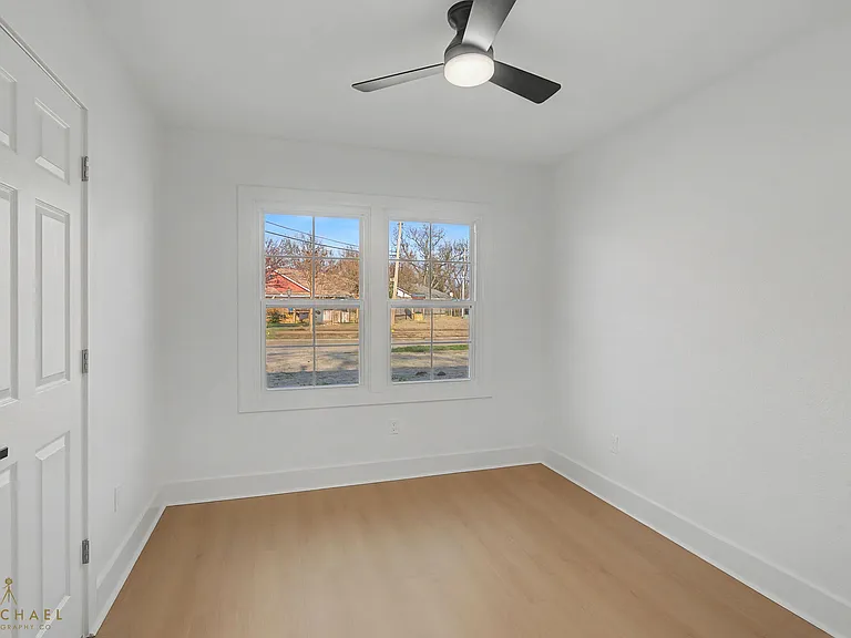3916 Ella St — Photo 16