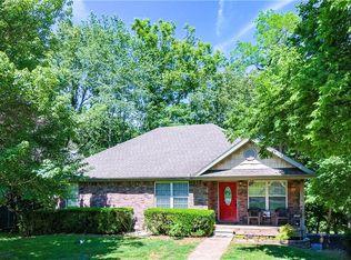18123 Broadview Dr, Springdale, AR 72764