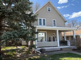 1451 Mount Pleasant St, Dubuque, IA 52001