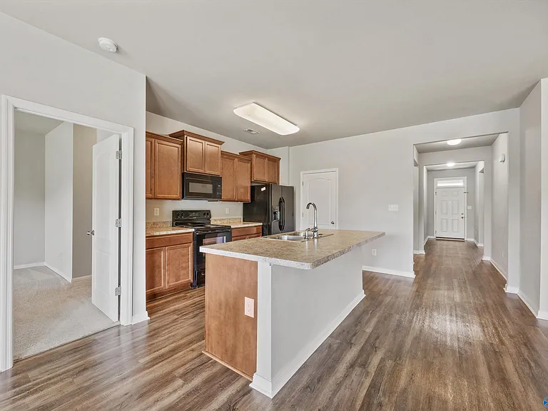 30000 Abbeywood Ln — Photo 16
