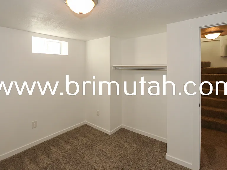2613 S Hartford St — Photo 17