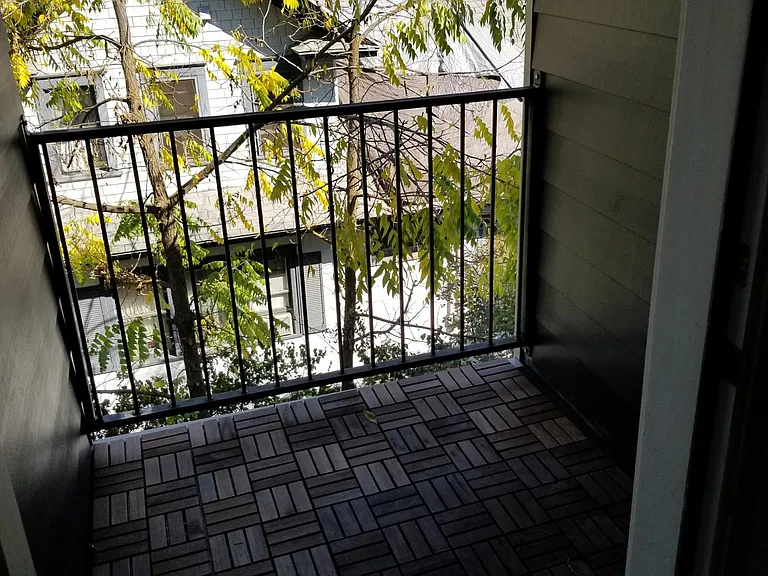 209 S Chestnut St — Photo 19