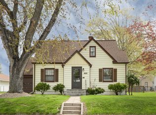 625 Sommerville St S, Shakopee, MN 55379