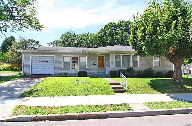 1st image of 203 S Benton St