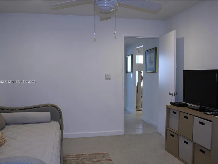 201 Crandon Blvd #439 — Photo 16