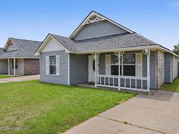 2nd image of 10307 Cottage Ct