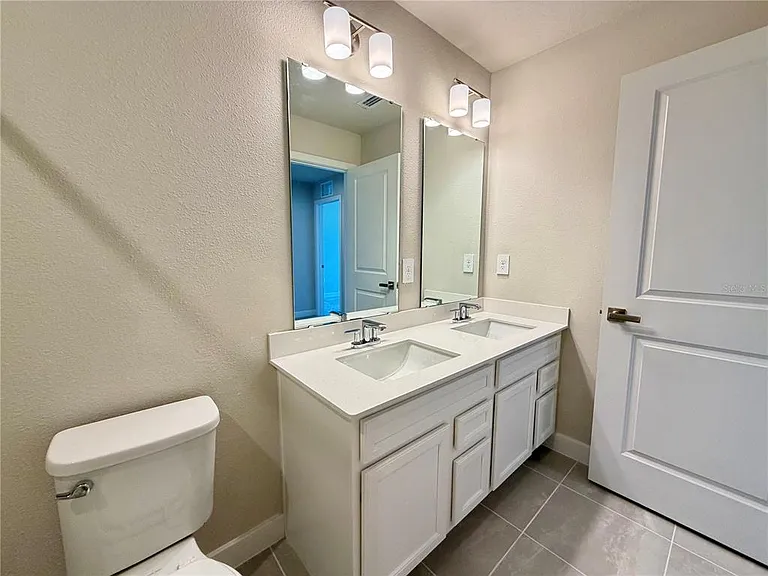 12326 Amber Creek Cir — Photo 24