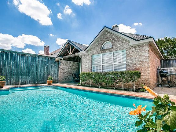 2nd image of 1508 Eaglepoint Dr