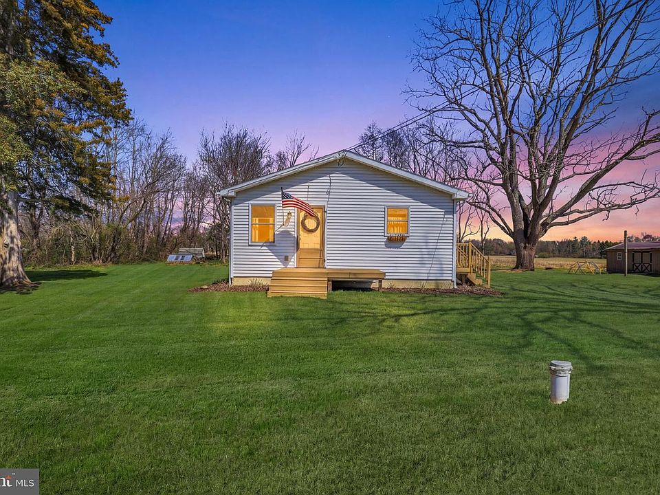 1st image of 412 Three Bridge Rd