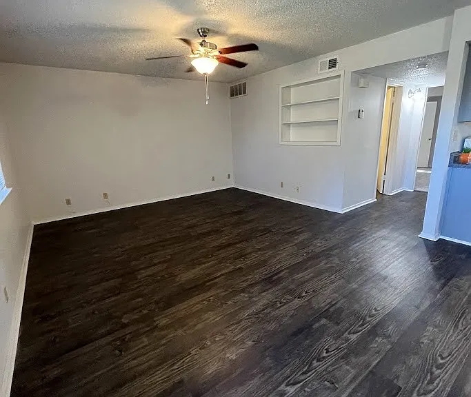 Juniper Springs Apartments — Photo 52