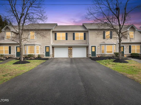 2655 High Valley Dr Unit 2, Pigeon Forge, TN 37863