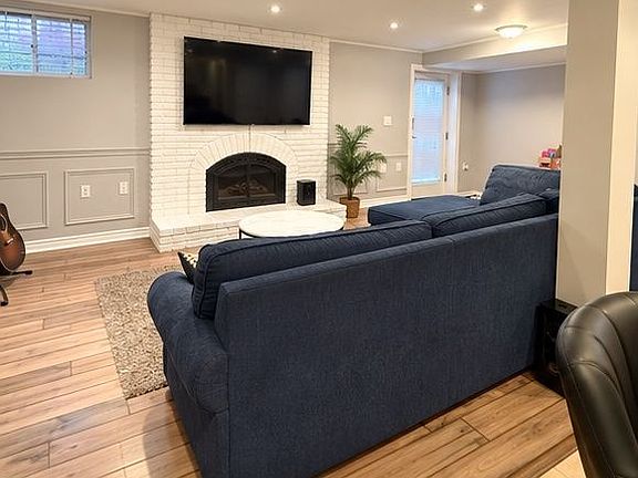 3rd image of 87 Invermarge Dr #Basement