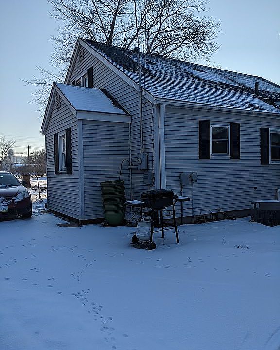 324 Lake St, Rockwell City, IA 50579 Zillow