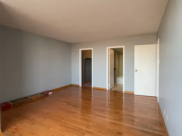 501 W 24th Pl APT 505, Chicago, IL 60616