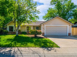 1958 Mary Lake Dr, Redding, CA 96001