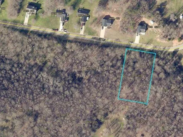 422 Ashley Ln, Athens, GA 30607