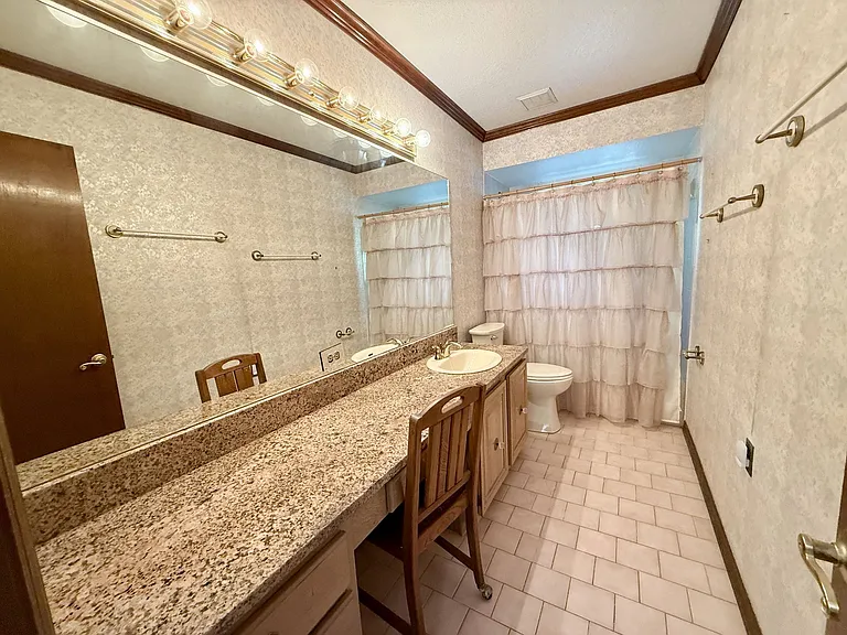 124 Estates Cir — Photo 21