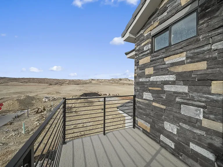 2305 E Kiabito Ln — Photo 31