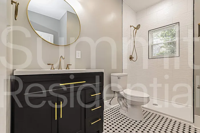 619 N Mendenhall St — Photo 11