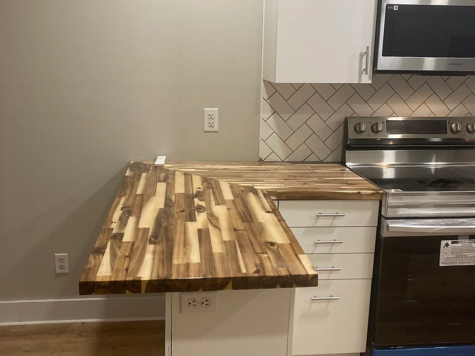 1 bed, 600 sqft, $1,090 — Photo 3
