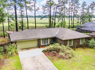 211 Runaway Point Rd, Savannah, GA 31404