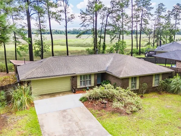 211 Runaway Point Road, Savannah, GA 31404