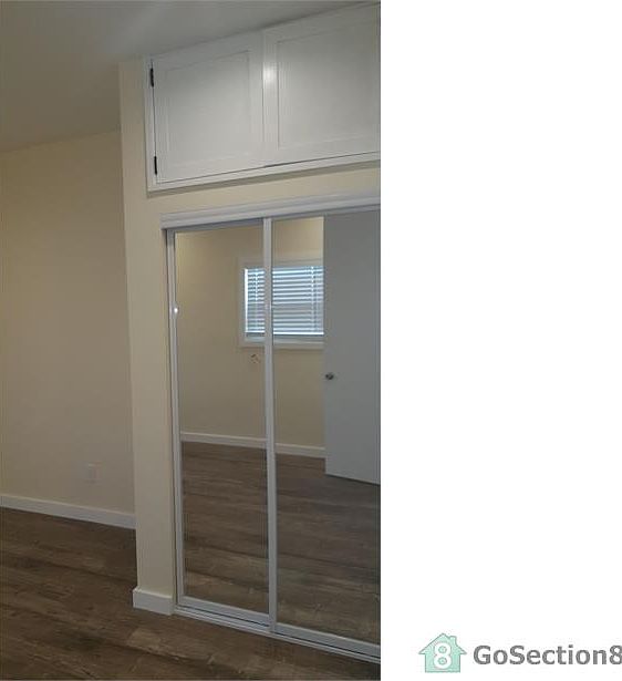 2nd image of 257 W 82nd St