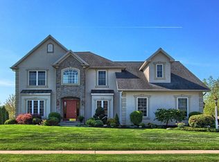 186 Ridgefield Dr, York, PA 17403